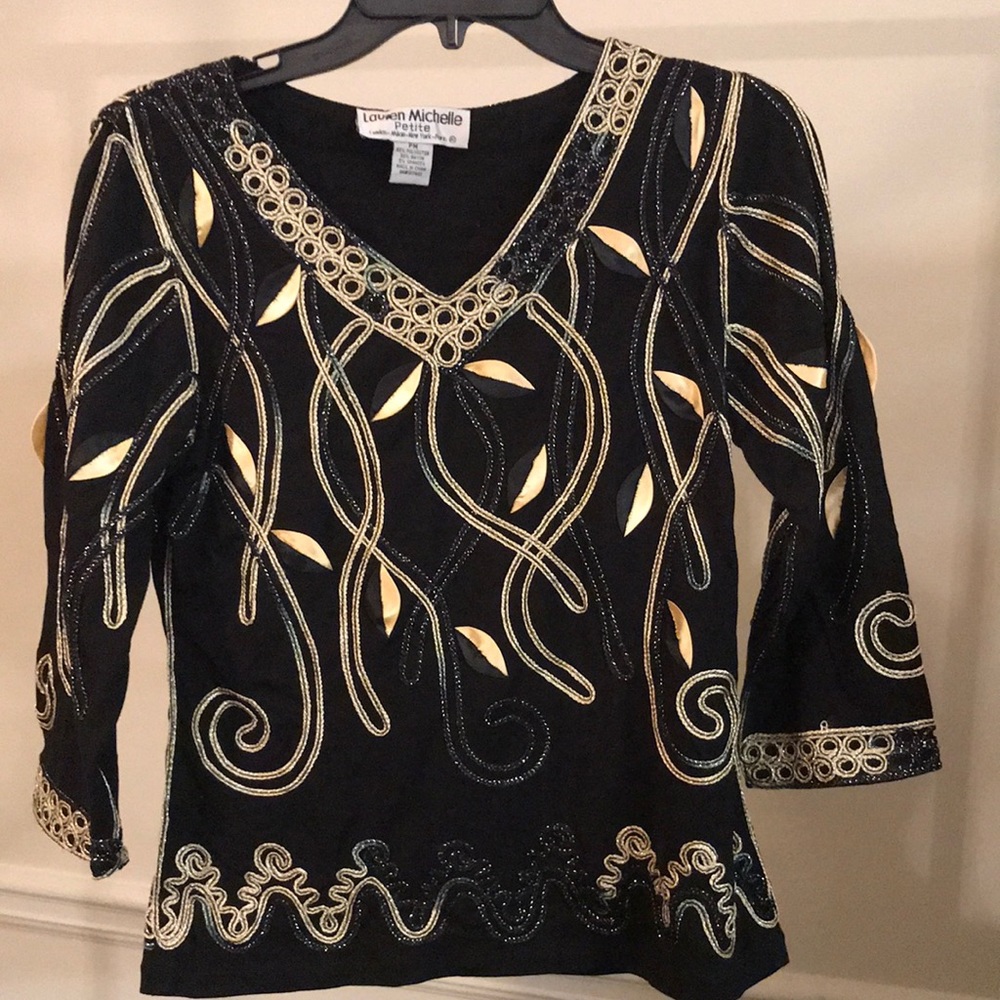 Lauren Michelle embroidery blouse